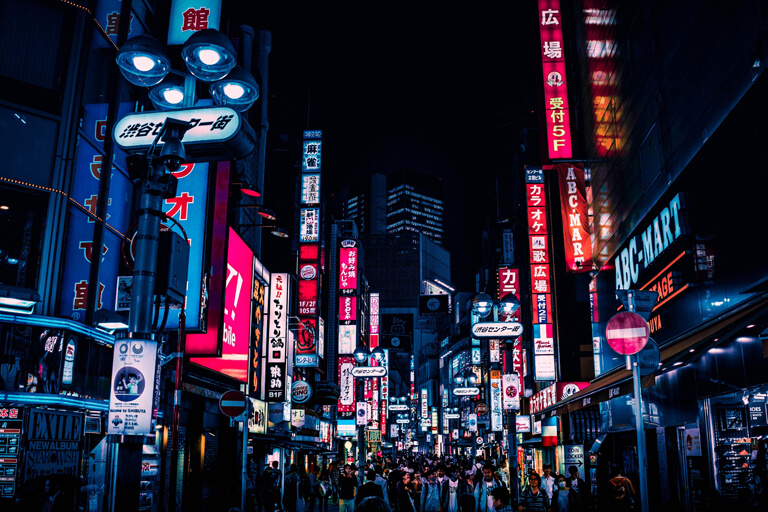 enseignes lumineuses idéogrammes chinois
